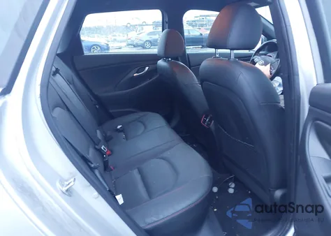 2018 Hyundai Elantra Gt Sport из США, поврежденный, VIN KMHH55LC1JU071379